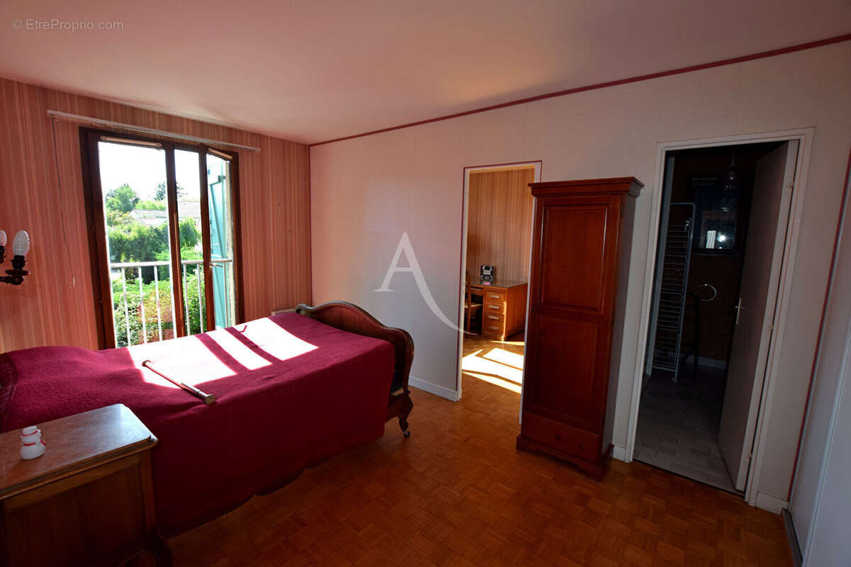 Maison à GIF-SUR-YVETTE