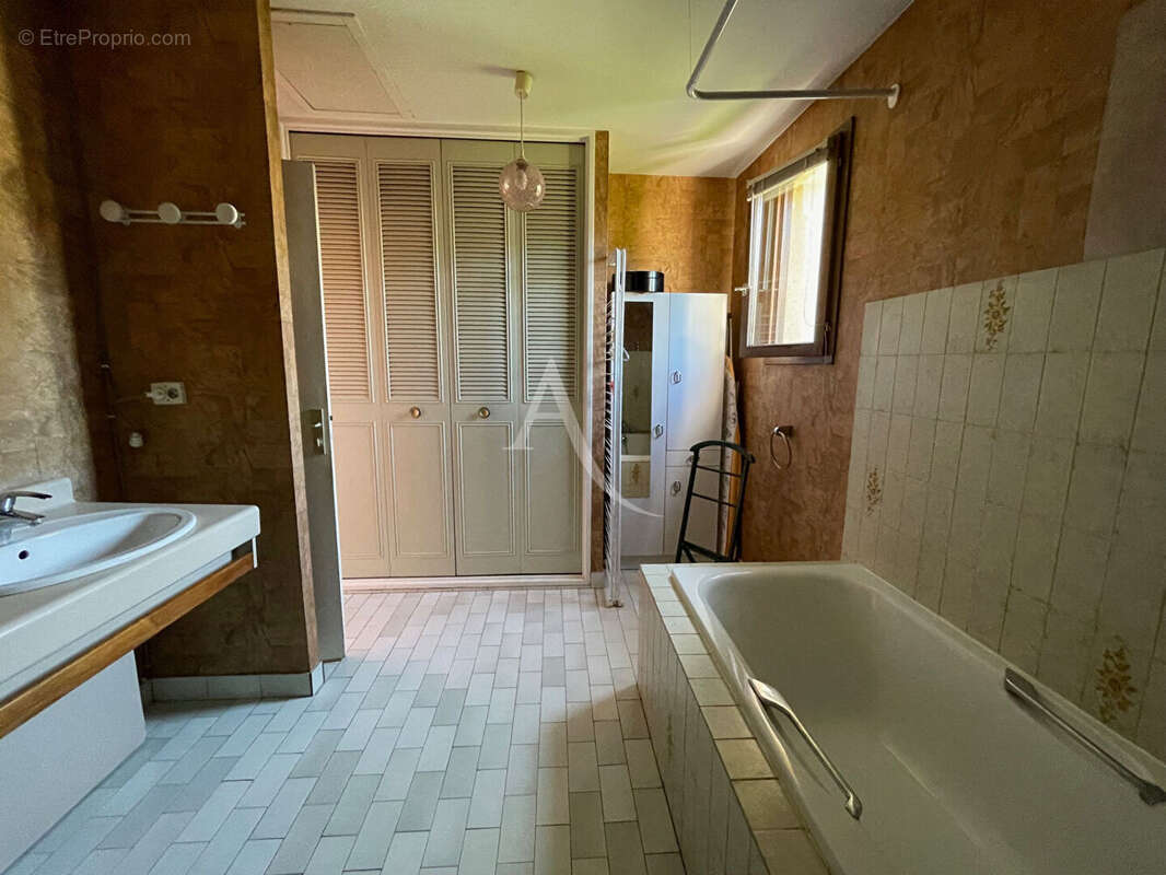 Maison à GIF-SUR-YVETTE