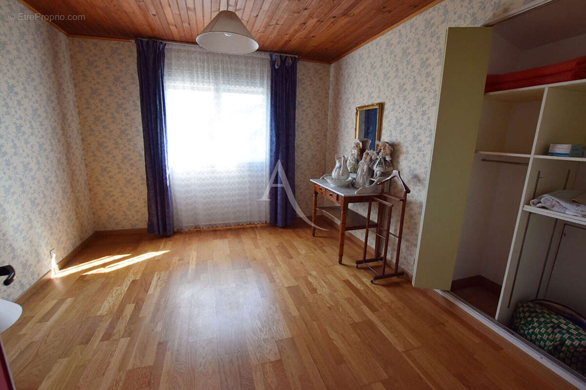 Maison à GRANDPUITS-BAILLY-CARROIS