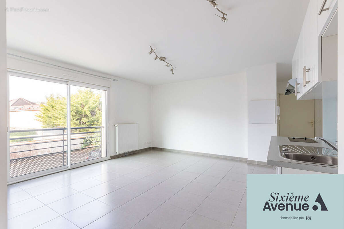 Appartement à CHILLY-MAZARIN