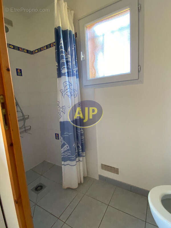 Maison à GRAYAN-ET-L&#039;HOPITAL