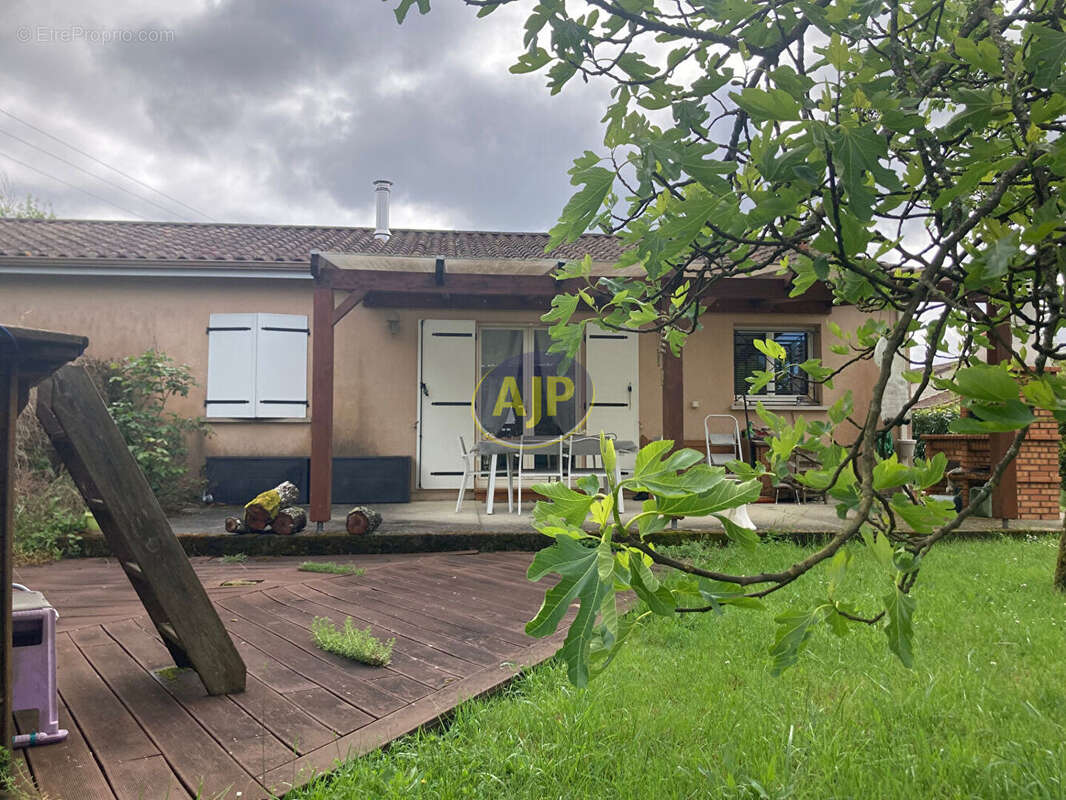 Maison à CISSAC-MEDOC