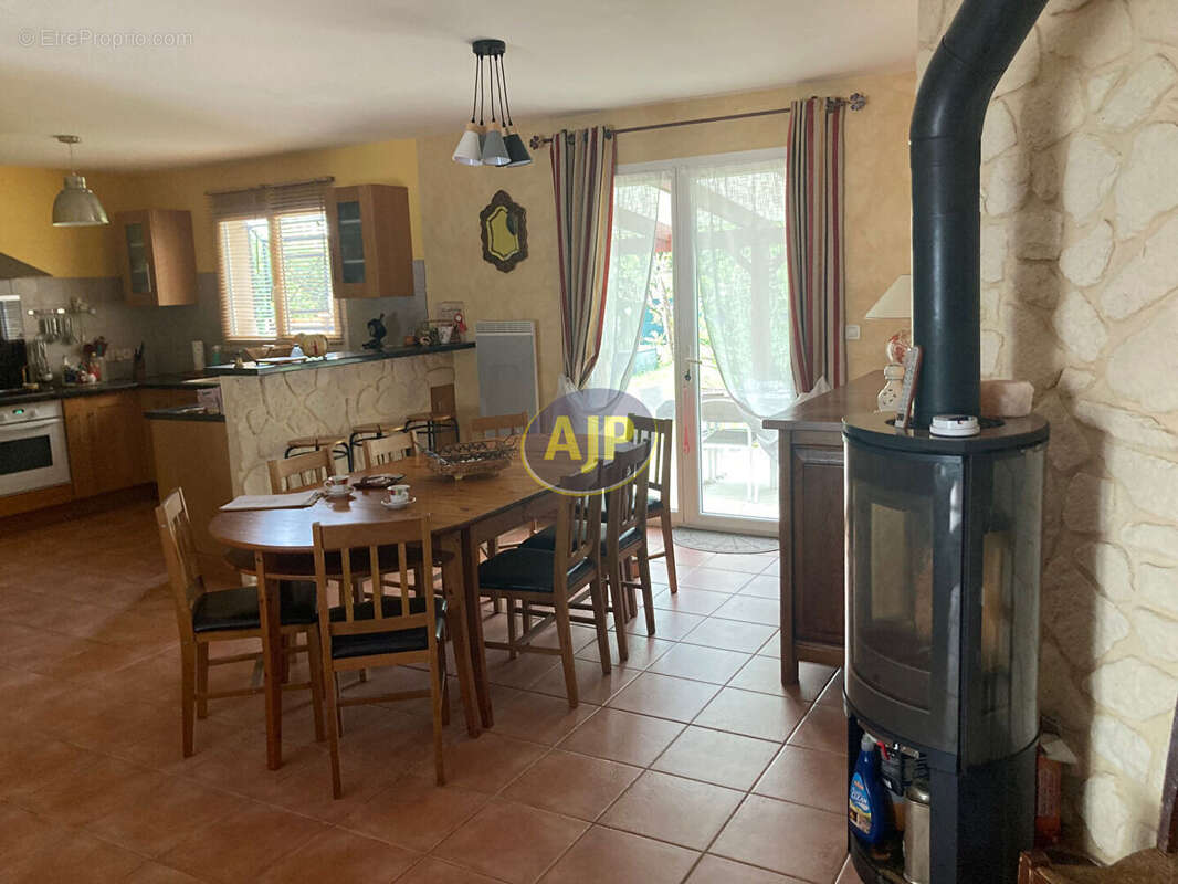 Maison à CISSAC-MEDOC