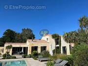 Maison à GRAYAN-ET-L&#039;HOPITAL