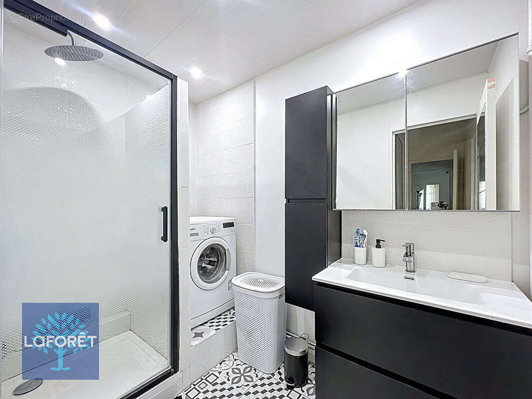 Appartement à CORBEIL-ESSONNES