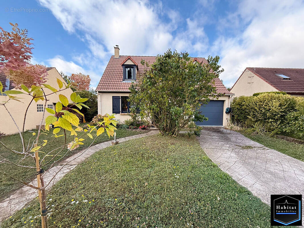 Maison à SAINT-PATHUS