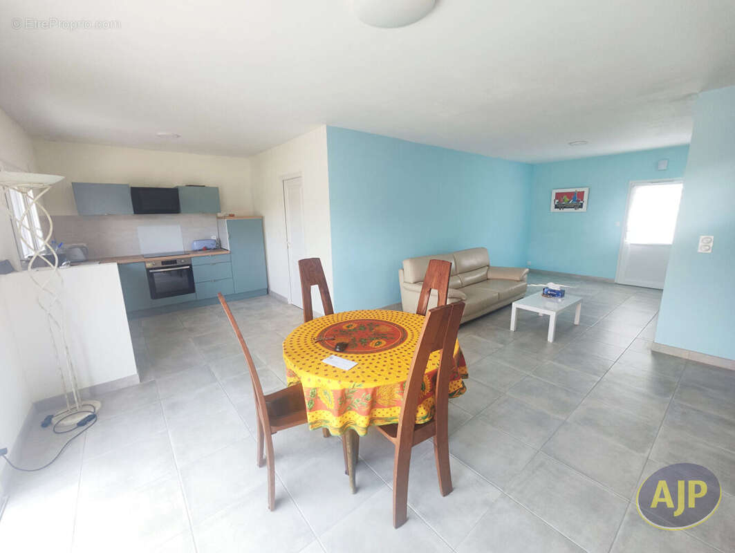 Maison à SAINT-MICHEL-EN-L&#039;HERM