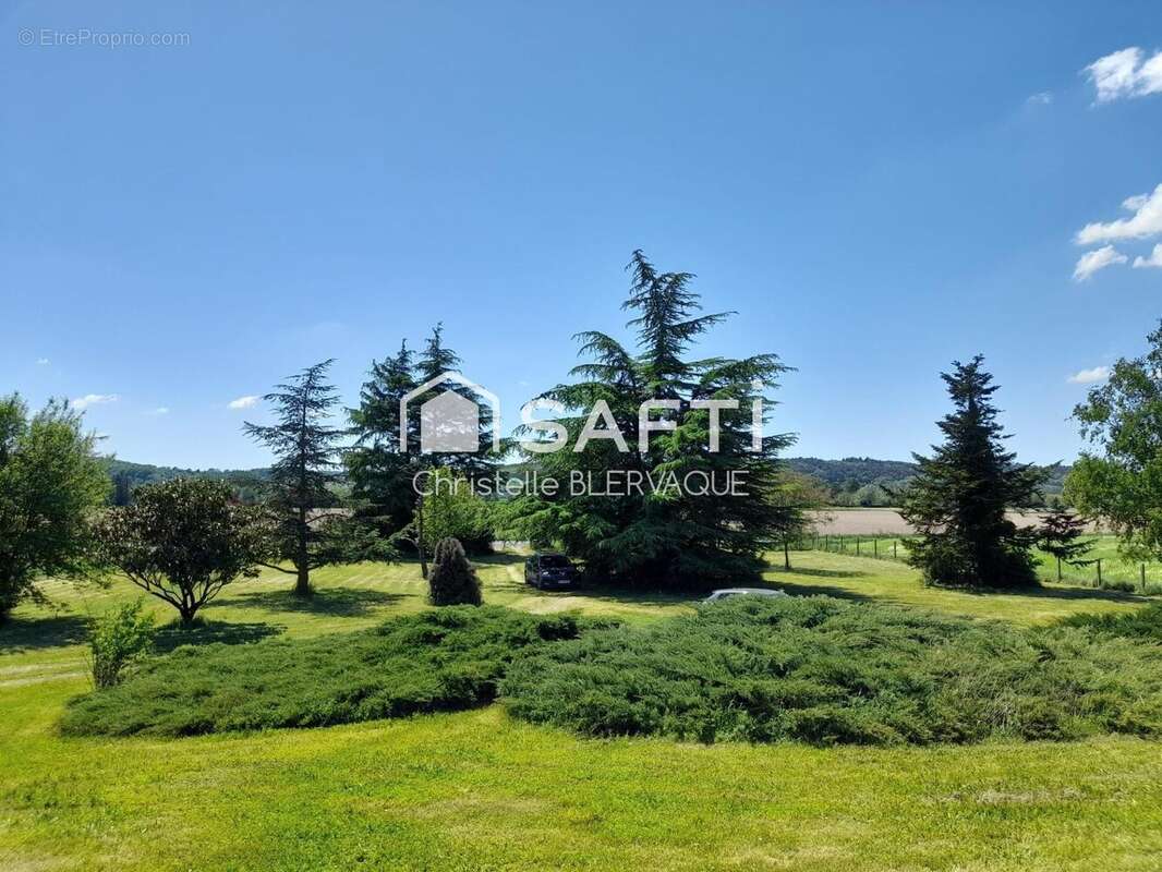 Photo 2 - Maison à CHAMBON