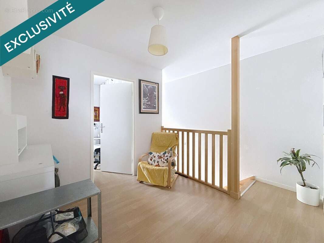 Photo 5 - Maison à CHANTELOUP-LES-VIGNES