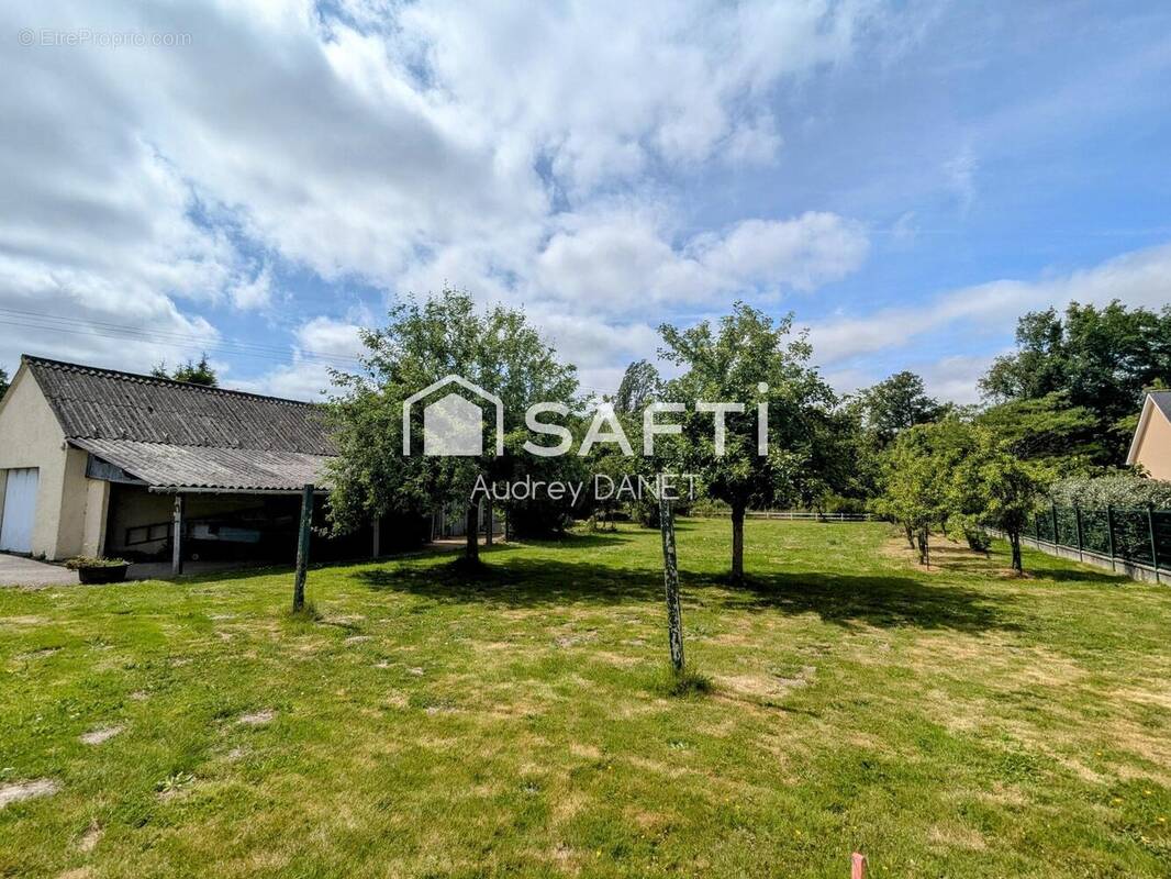 Photo 1 - Terrain à TREILLIERES