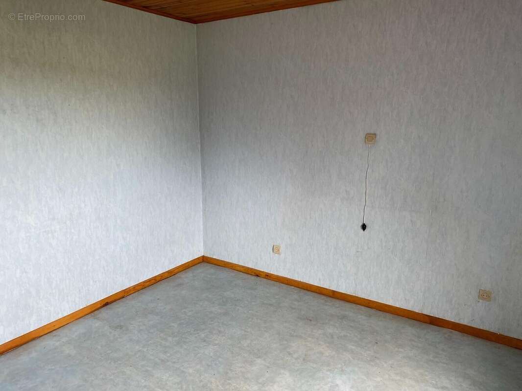 Photo 8 - Maison à AILLIANVILLE