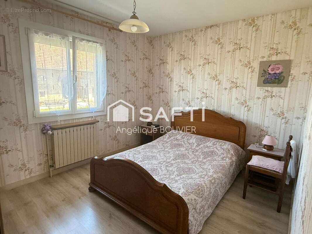 Photo 9 - Maison à MONT-SOUS-VAUDREY