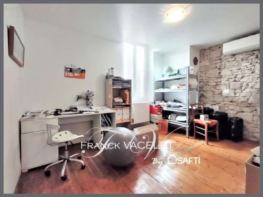 Photo 5 - Commerce à LA REOLE