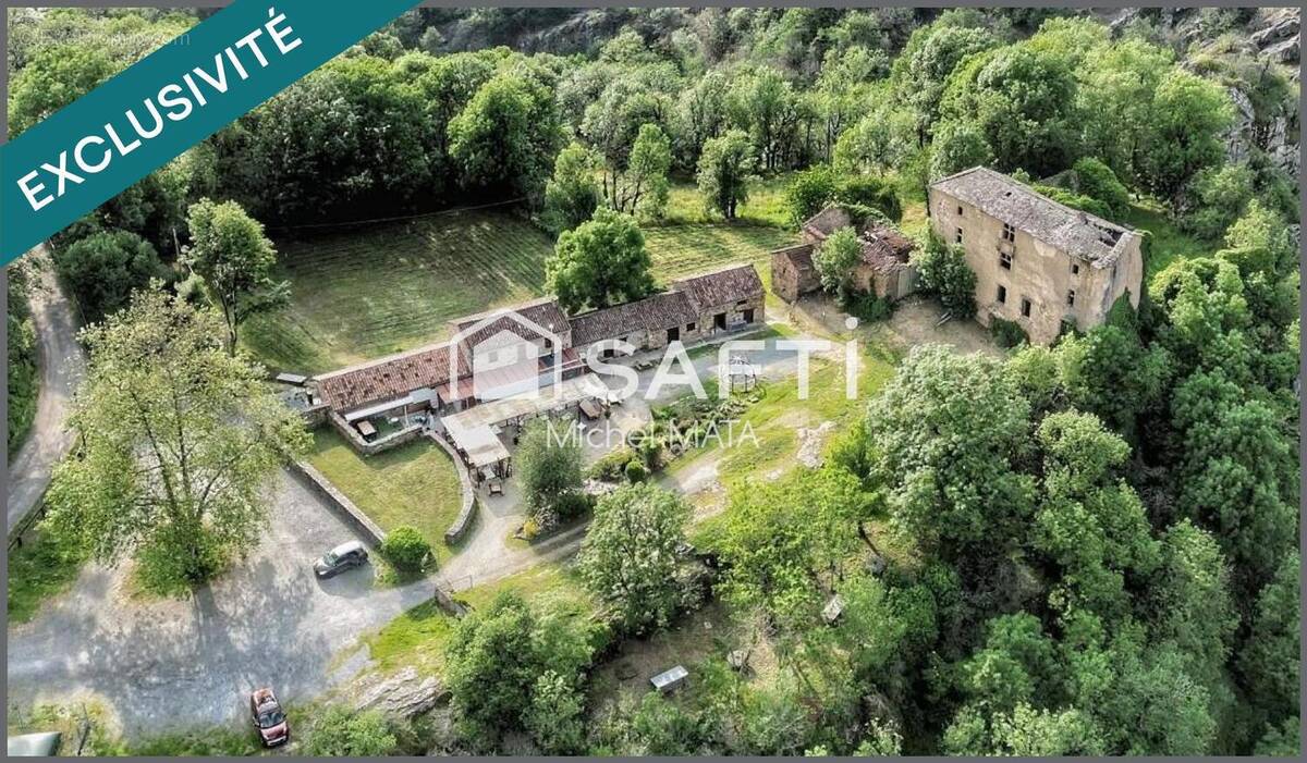 Photo 1 - Commerce à REALMONT