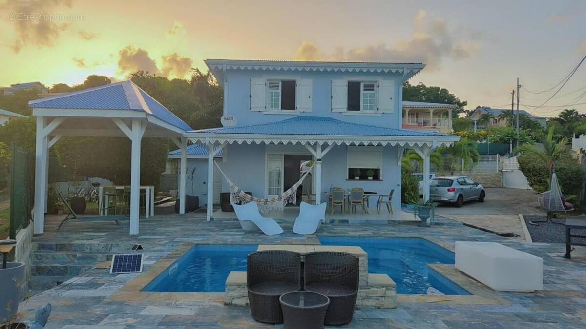 Photo 1 - Maison à LA TRINITE