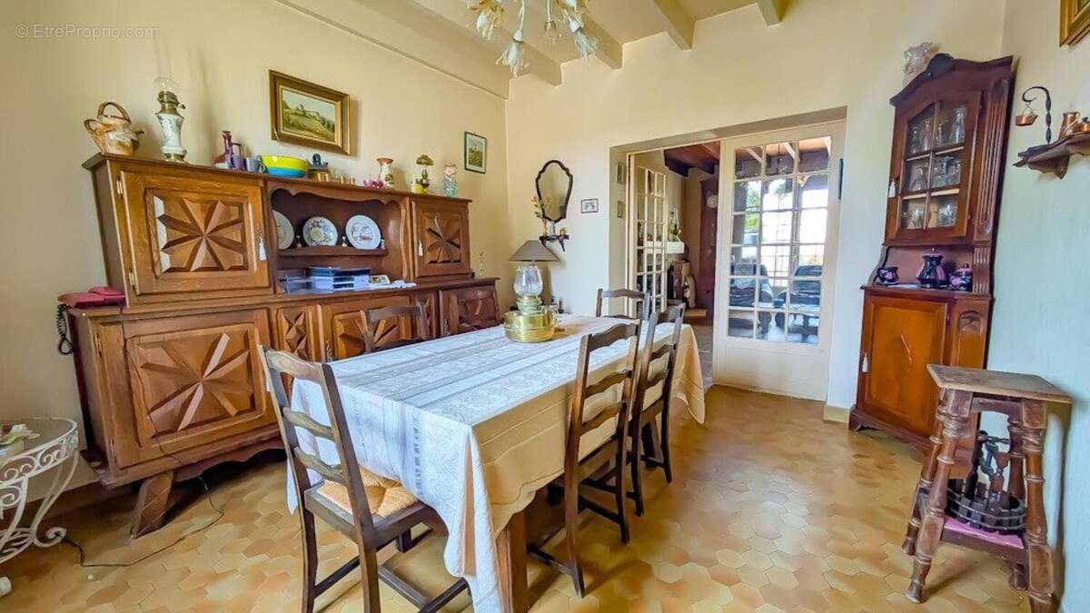 Photo 3 - Maison à ROQUEFORT