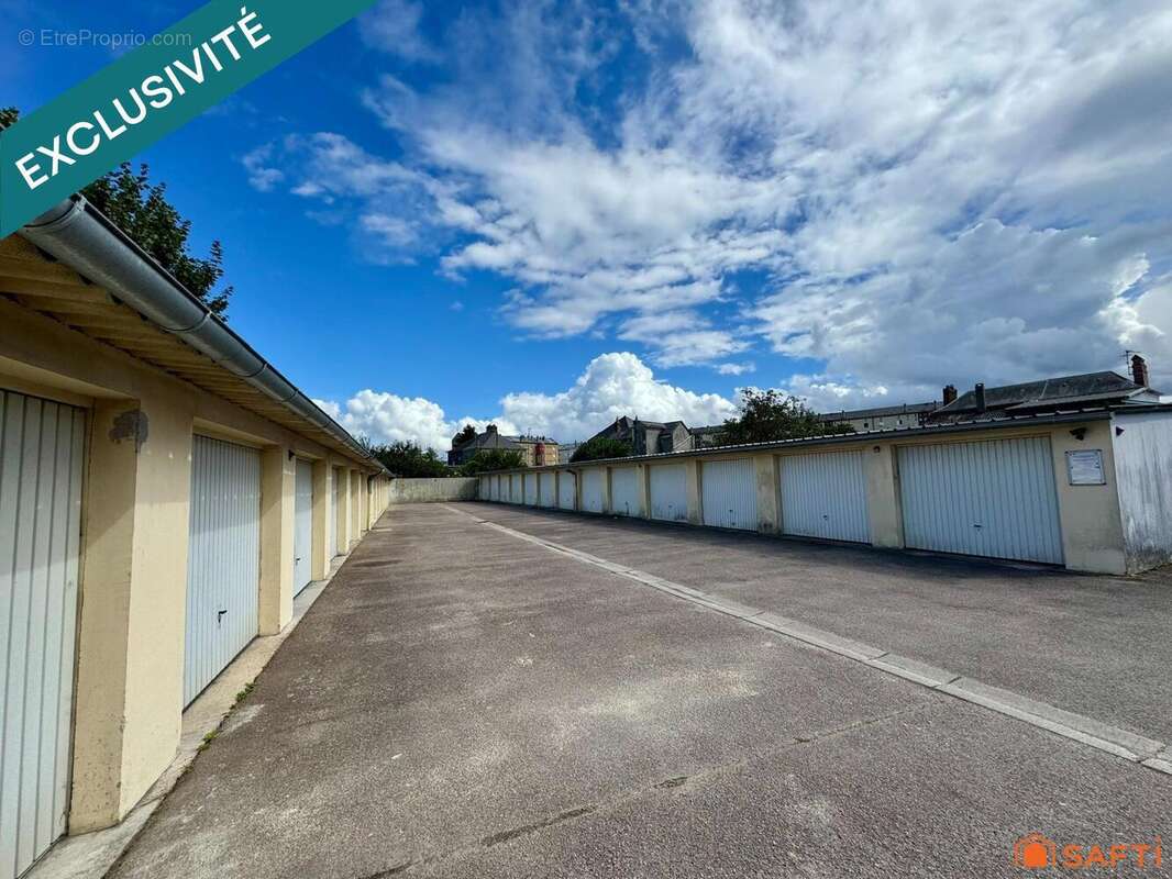 Photo 3 - Parking à CANTELEU