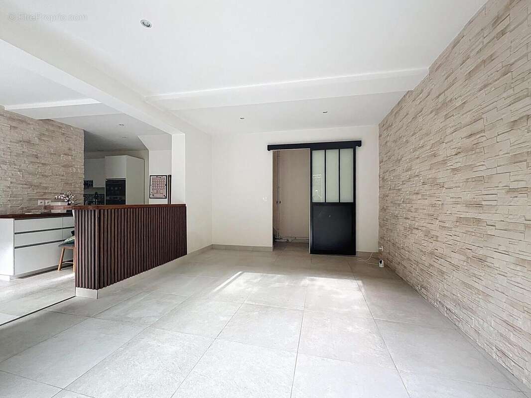 Photo 2 - Maison à CARRIERES-SUR-SEINE