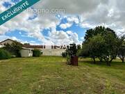 Photo 1 - Terrain à SAINT-HILAIRE-LE-PETIT