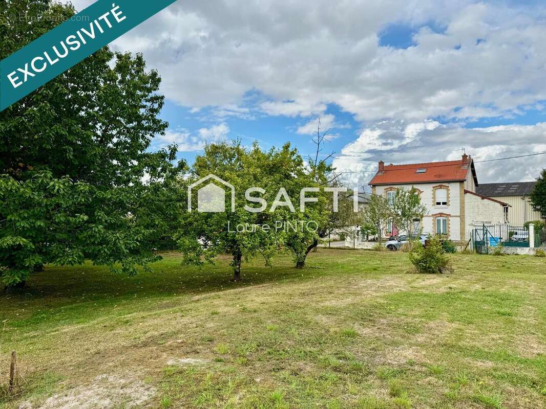 Photo 4 - Terrain à SAINT-HILAIRE-LE-PETIT