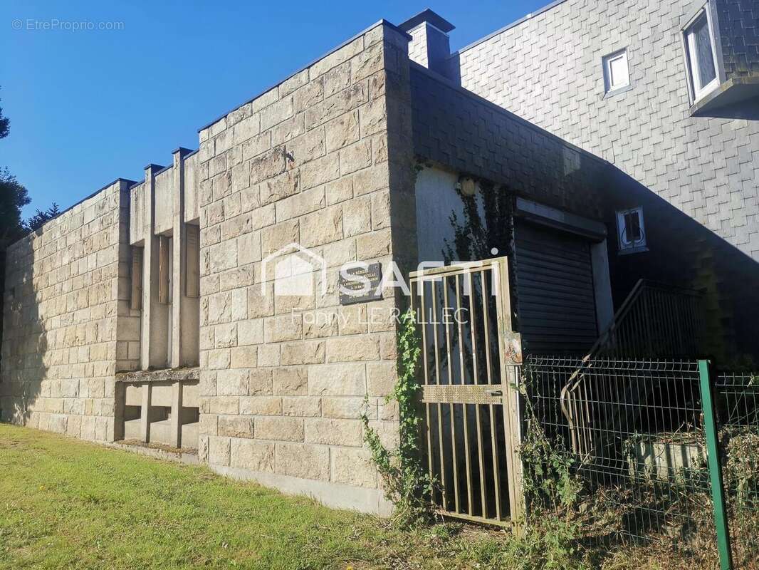 Photo 2 - Appartement à LA ROCHE-DERRIEN