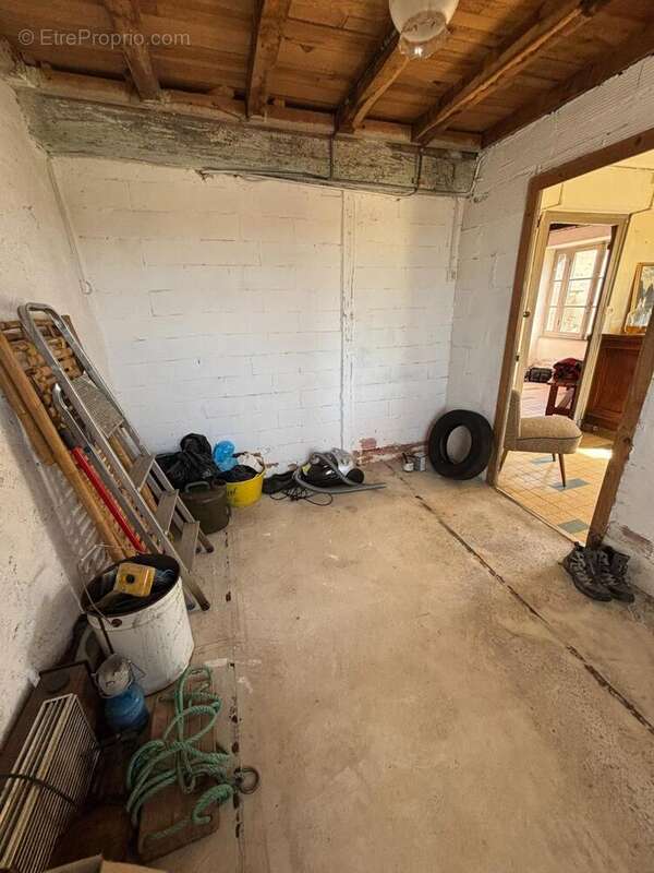 Photo 8 - Maison à LE BREUIL