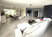 Photo 1 - Maison à CASTRES