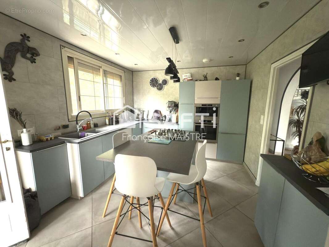 Photo 2 - Maison à CASTRES