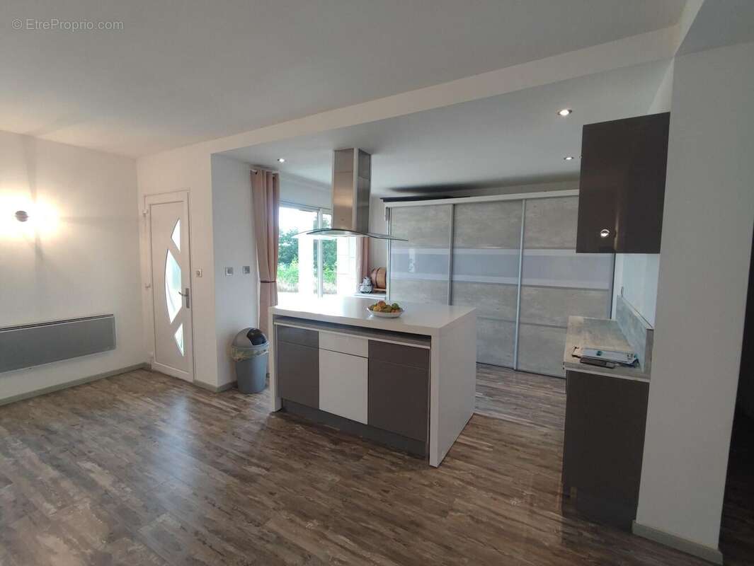 Photo 8 - Maison à LA CELLE-SUR-LOIRE