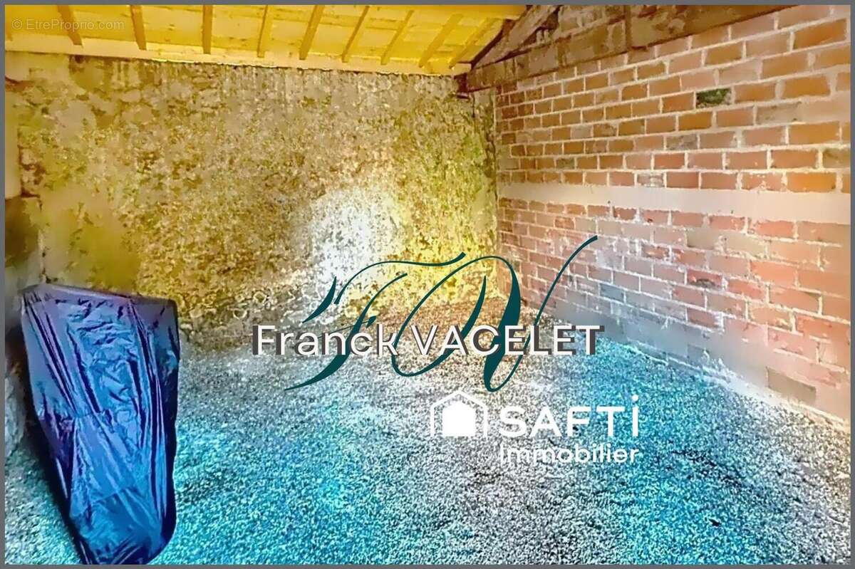 Photo 3 - Parking à LA REOLE