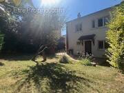 Photo 1 - Maison à LE CHESNAY