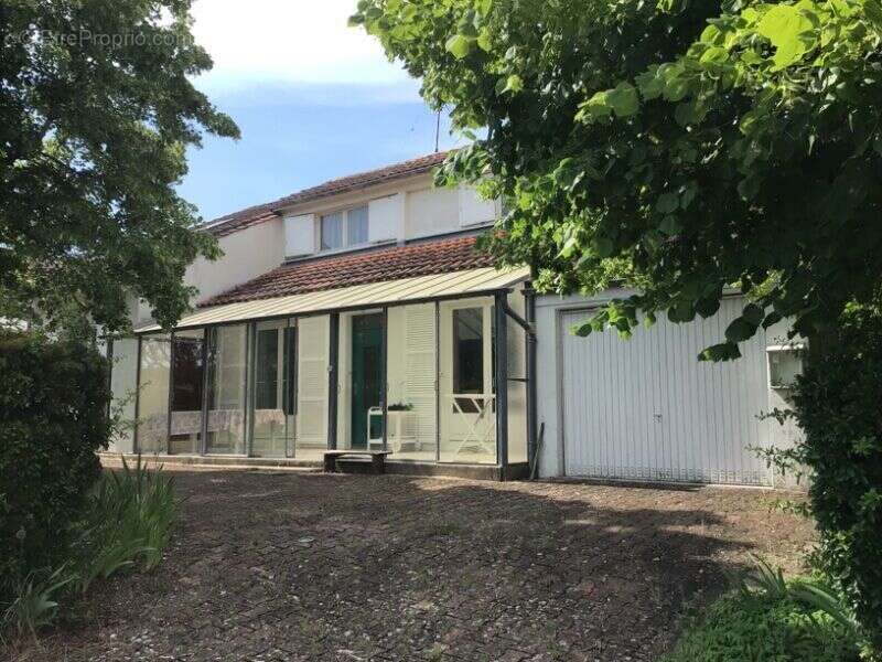 Photo 2 - Maison à ISSIGEAC