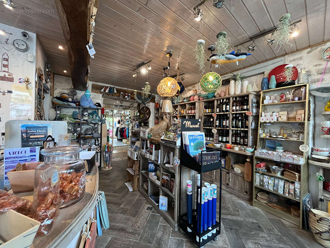 Commerce à SAINT-DENIS-D&#039;OLERON