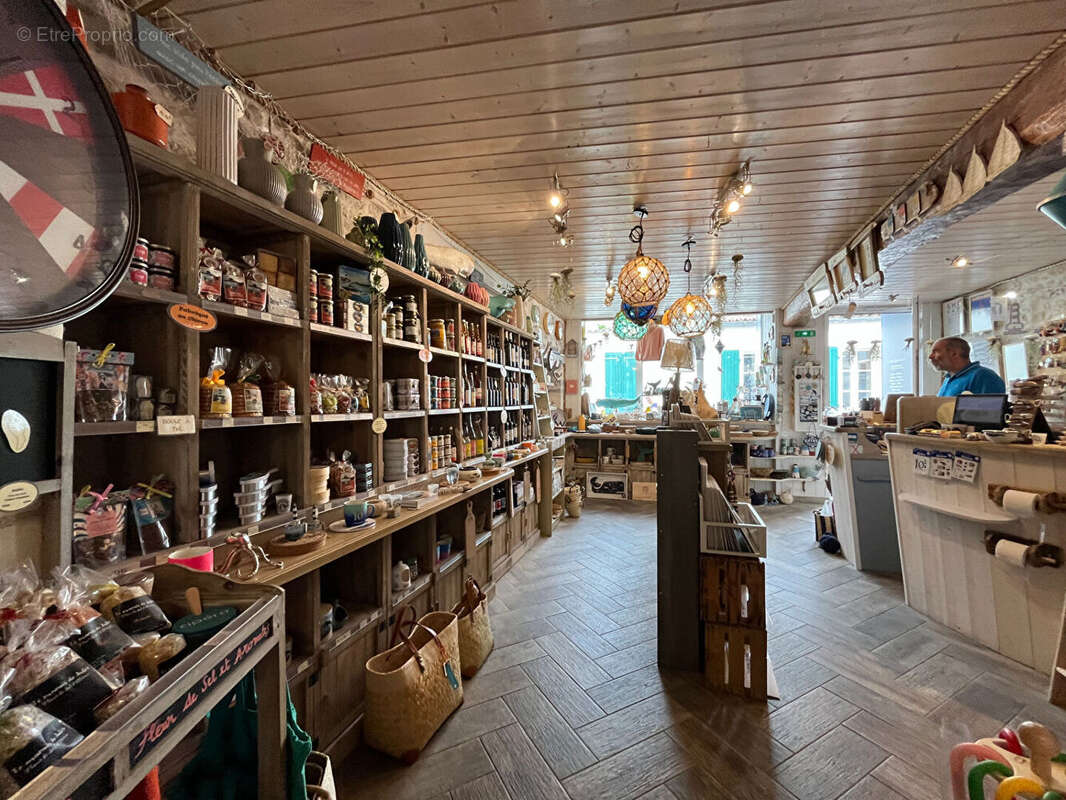 Commerce à SAINT-DENIS-D&#039;OLERON