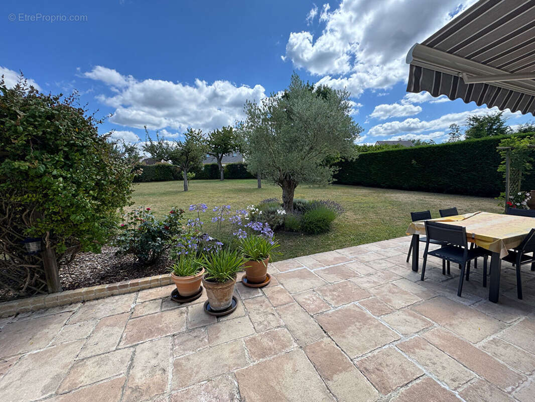 Maison à GARANCIERES