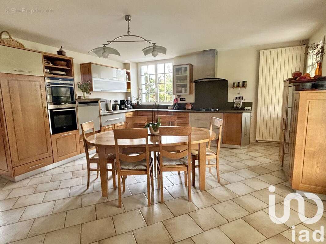 Photo 4 - Maison à BARBEZIEUX-SAINT-HILAIRE