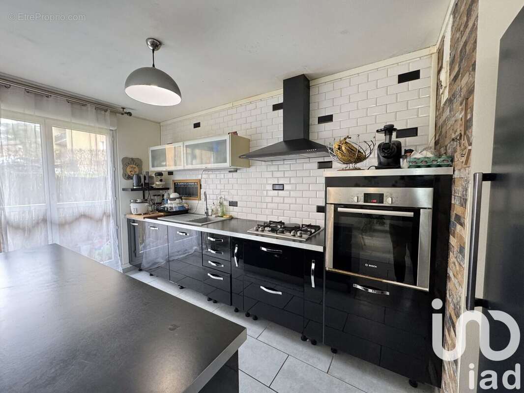 Photo 6 - Appartement à COMBS-LA-VILLE