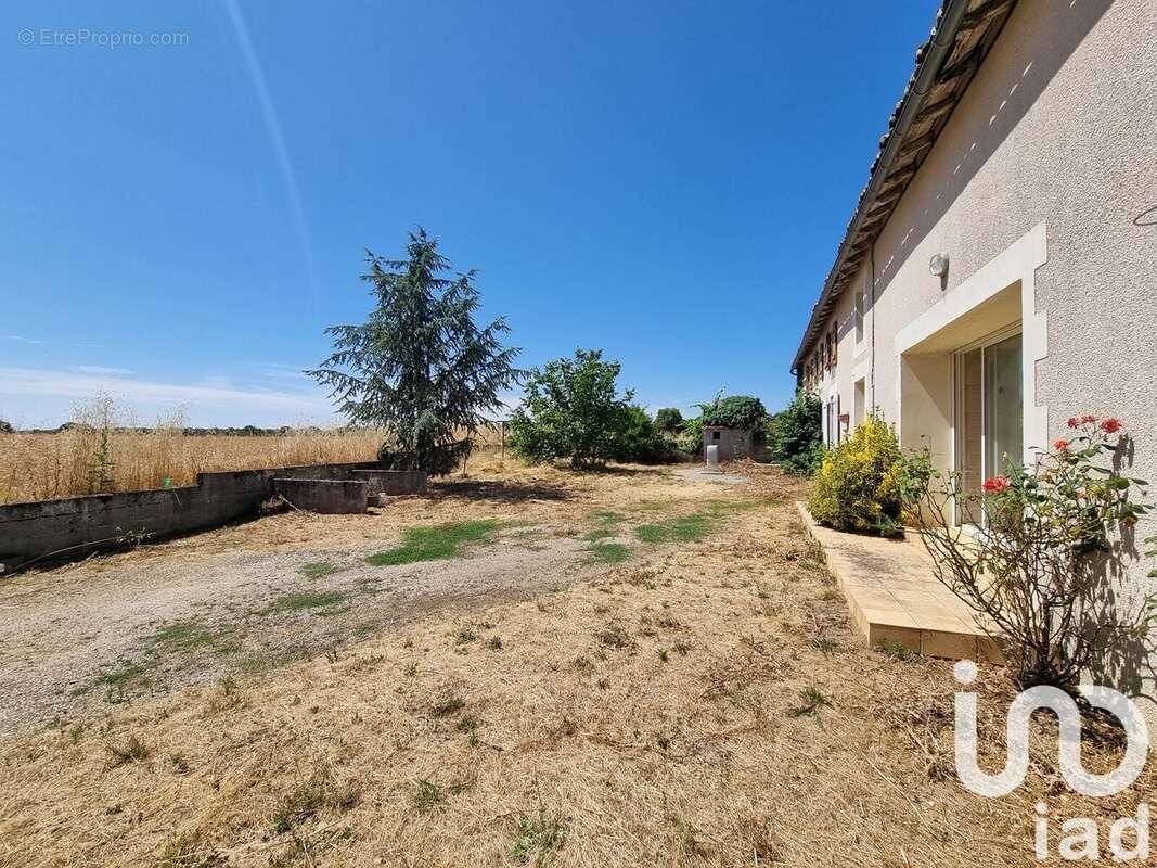 Photo 2 - Maison à THENEZAY