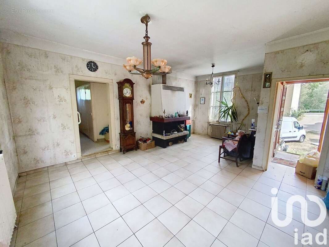 Photo 7 - Maison à BRIENON-SUR-ARMANCON