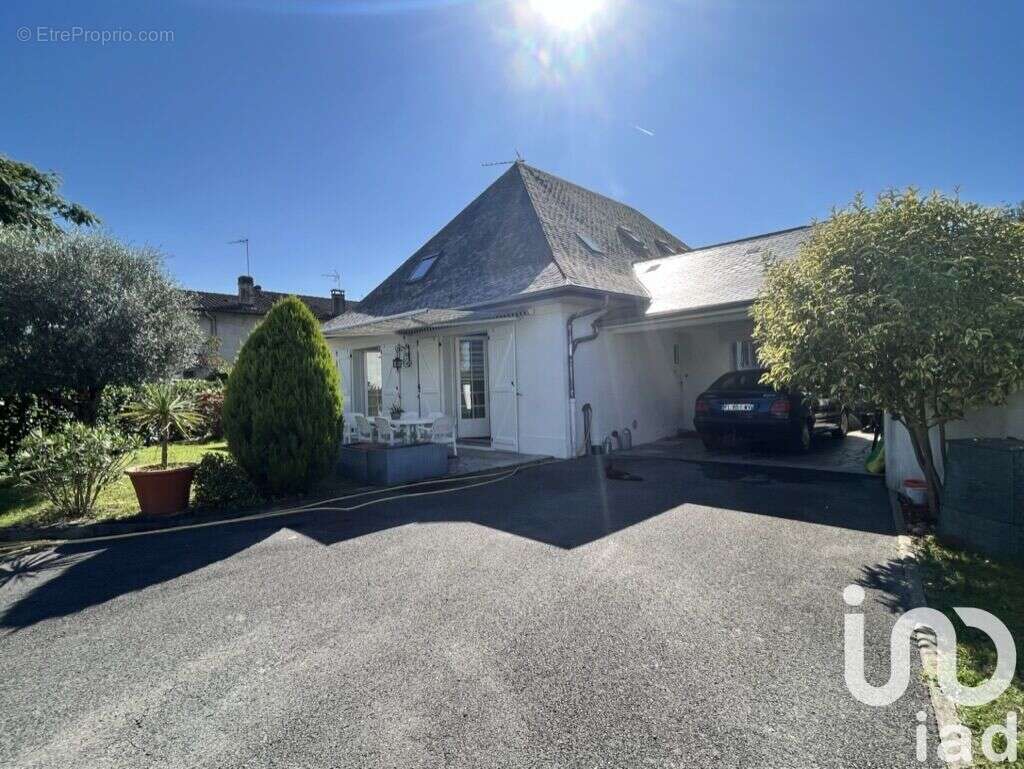 Photo 2 - Maison à BIDOS