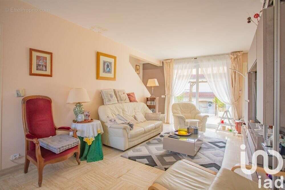 Photo 8 - Maison à VILLIERS-SUR-ORGE