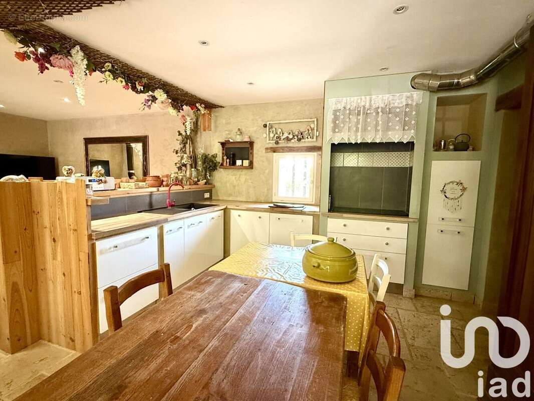 Photo 7 - Maison à CAMARET-SUR-AIGUES