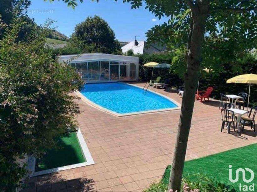 Photo 1 - Commerce à SEVERAC-LE-CHATEAU