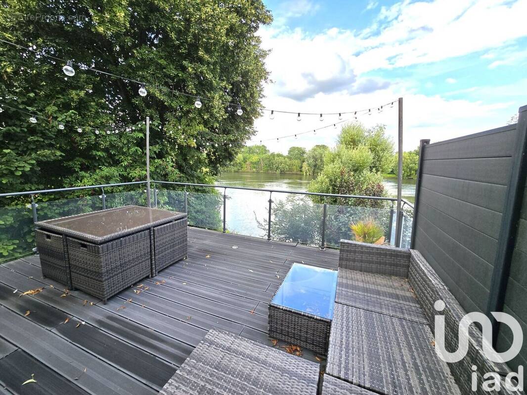 Photo 1 - Maison à CARRIERES-SOUS-POISSY