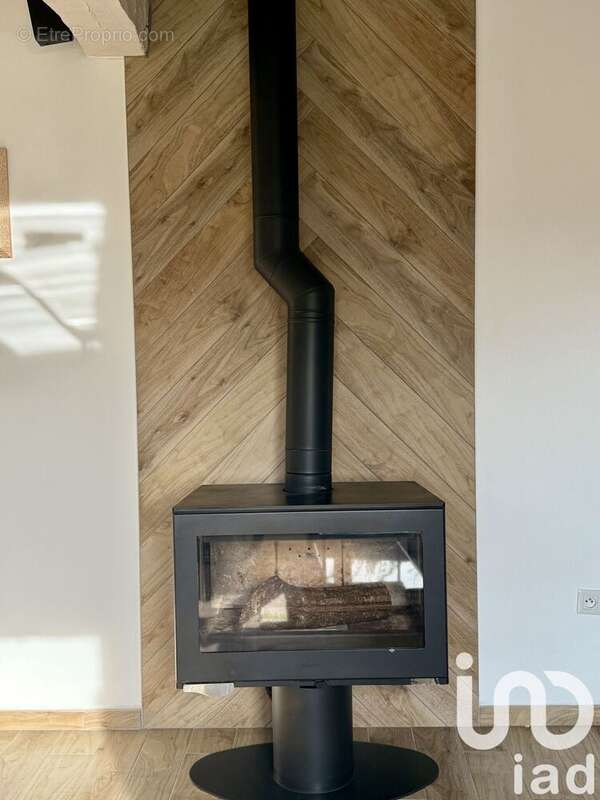 Photo 6 - Maison à LE BREUIL