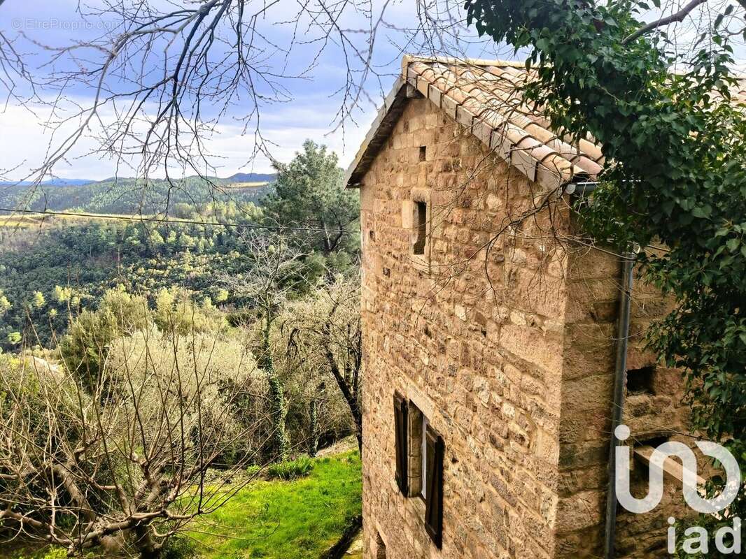 Photo 2 - Maison à LES SALELLES