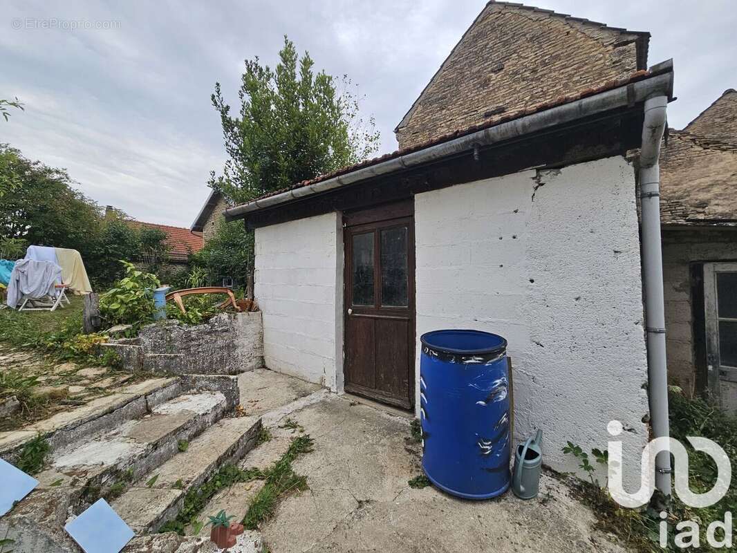 Photo 6 - Maison à SAINTE-COLOMBE-SUR-SEINE