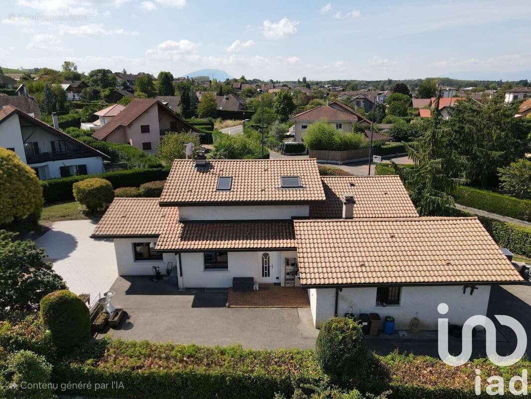 Photo 2 - Maison à DOUVAINE