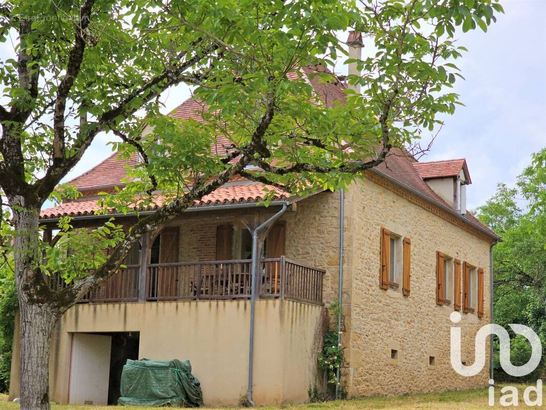 Photo 1 - Maison à LOUBRESSAC