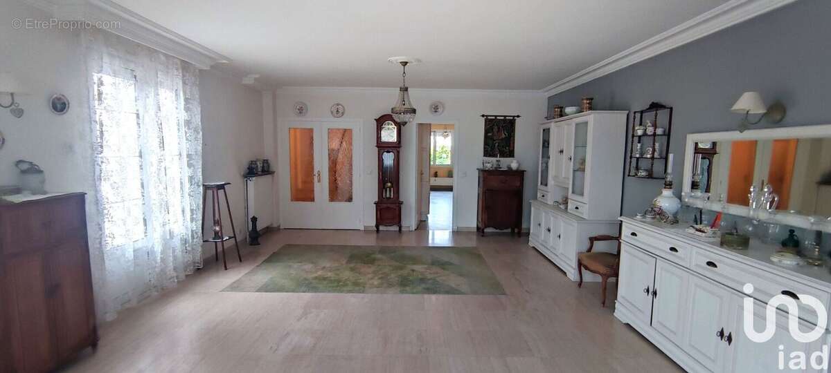 Photo 5 - Maison à VILLECRESNES